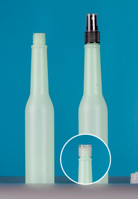 Bouteille de distribution vide de HDPE de 0,7 litres grande avec la pompe
